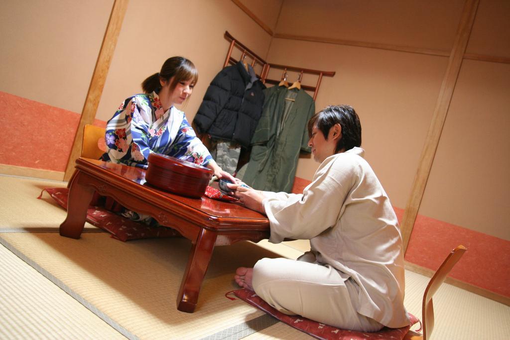 Ban-Ya Hot Spring Inn Yufu Εξωτερικό φωτογραφία